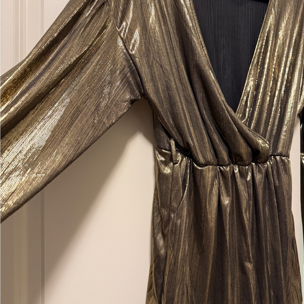YOINS Metallic Gold‎ Long Sleeve Romper - Picture 10 of 10